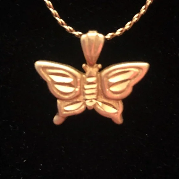14K gold Butterfly pendent - Picture 5 of 11